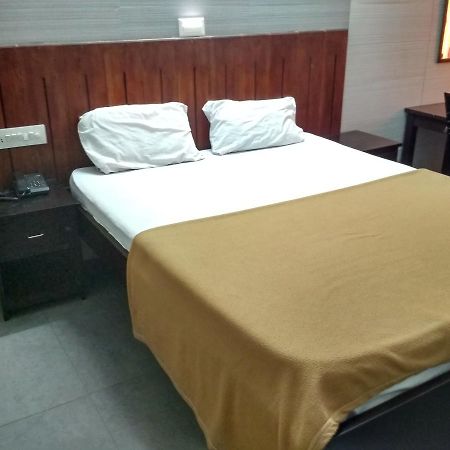 International Tourist Home 코지코드 외부 사진